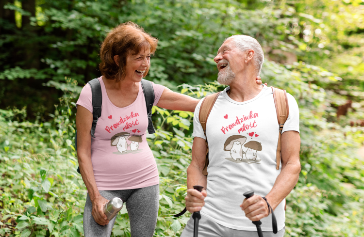 t-shirt-mockup-featuring-a-happy-couple-of-seniors-on-a-hike-m4530-r-el2.png