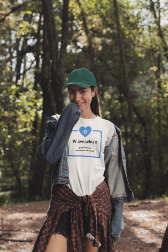 t-shirt-mockup-of-a-woman-wearing-a-dad-hat-in-the-woods-30463.png